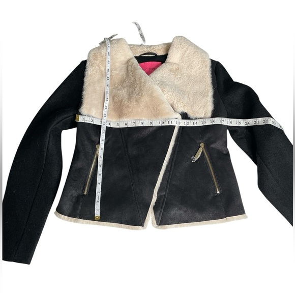 NWT Betsy Johnson Penny Lane Faux Fur Collar Black Jacket Coat - Picture 8 of 11